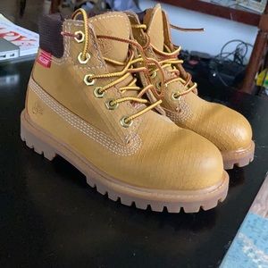 Toddler size 11 Timberland boot